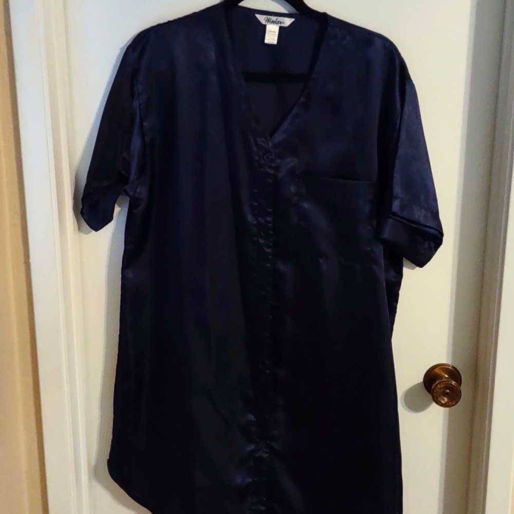 Winlar large black sleep shirt